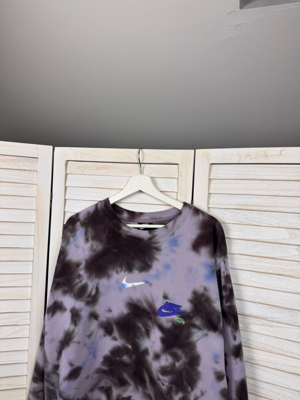 Nike Tie-Dye Sweatshirt in Purple & Black with Blue Accents